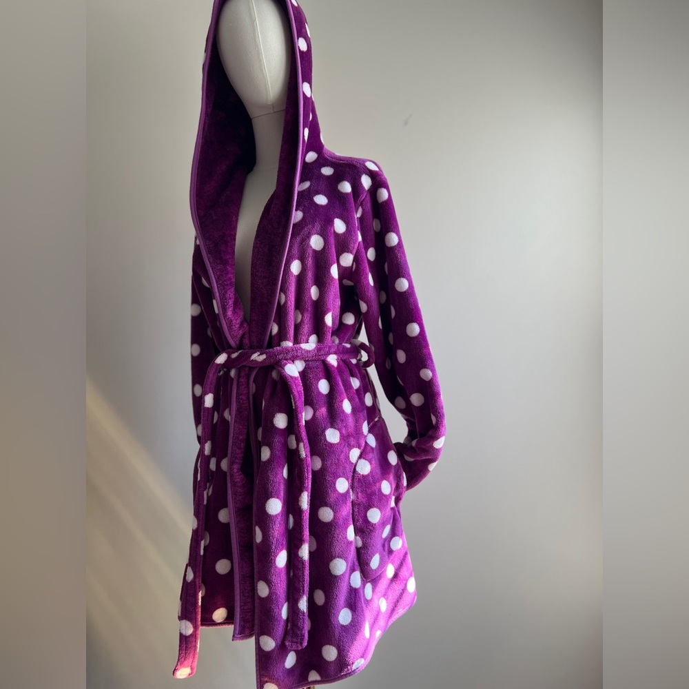 Reversible Joe Boxer Plush Purple Robe - Picture 9 of 9